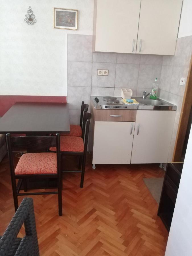 Apartment Filip Врбник Экстерьер фото