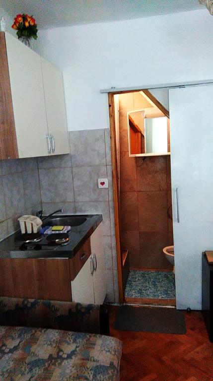 Apartment Filip Врбник Экстерьер фото