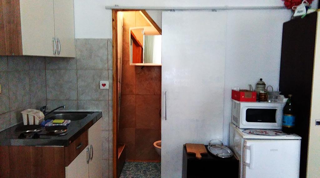 Apartment Filip Врбник Экстерьер фото