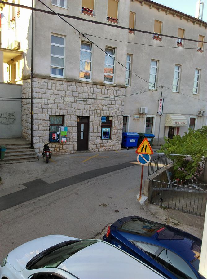 Apartment Filip Врбник Экстерьер фото